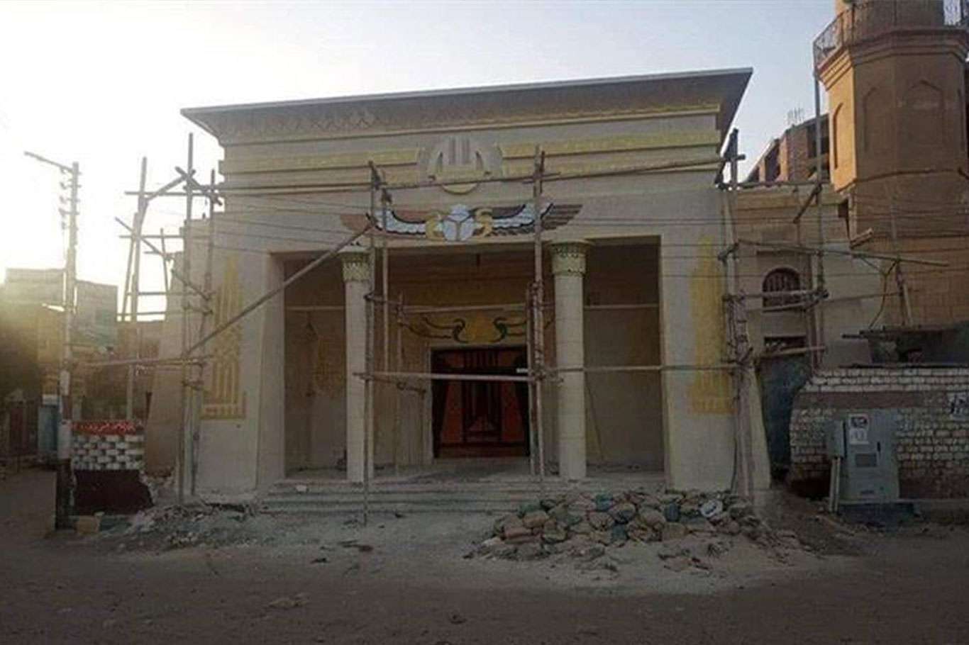 نشطاء غاضبون من بناء مسجد على الطراز الفرعوني في مصر